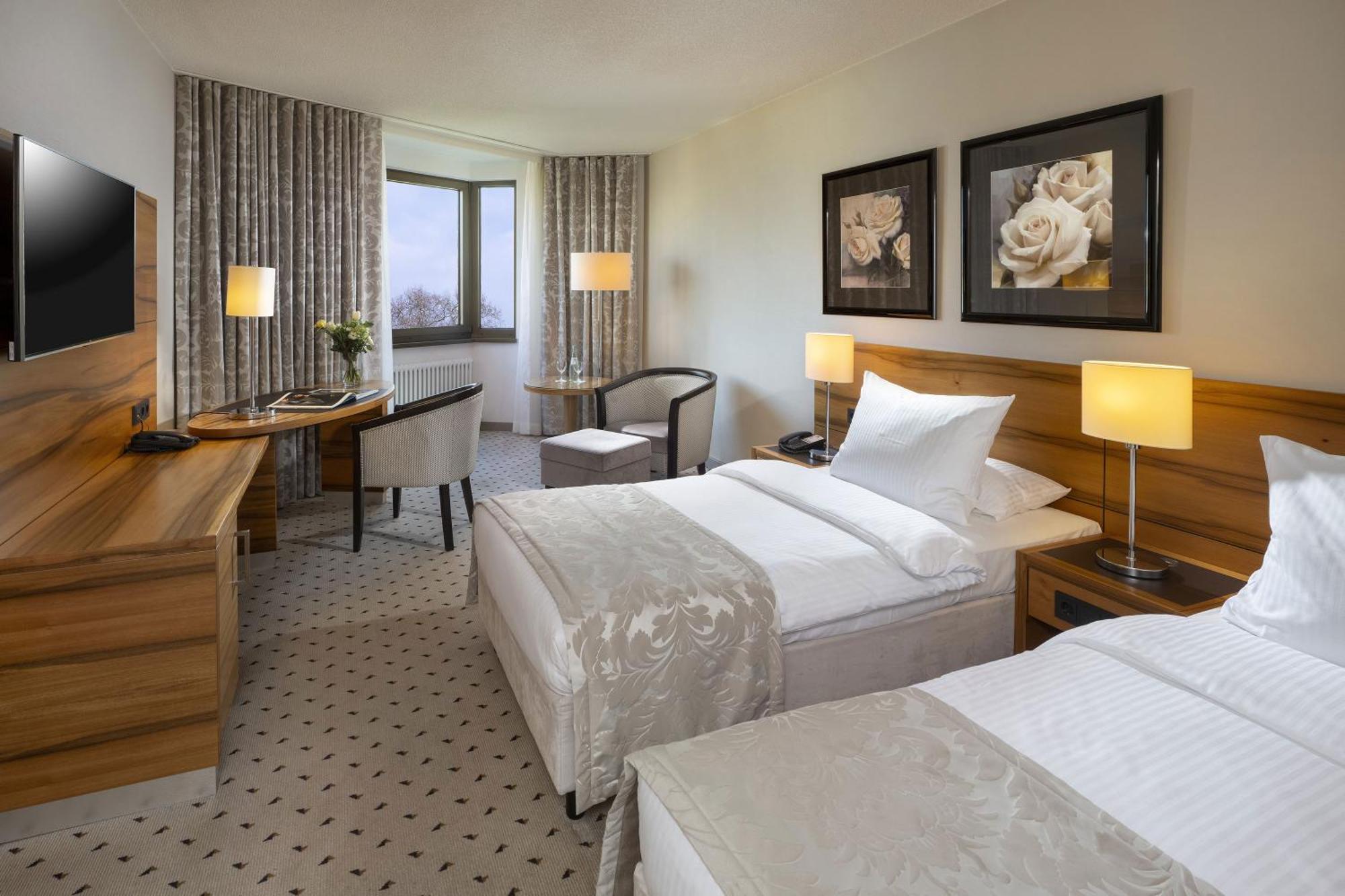 Maritim Hotel Bad Homburg Бад-Хомбург-фор-дер-Хёэ Экстерьер фото
